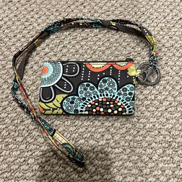 Vera Bradley Performance Twill Zip Id Case and Lanyard Combo - Picture 2 of 3
